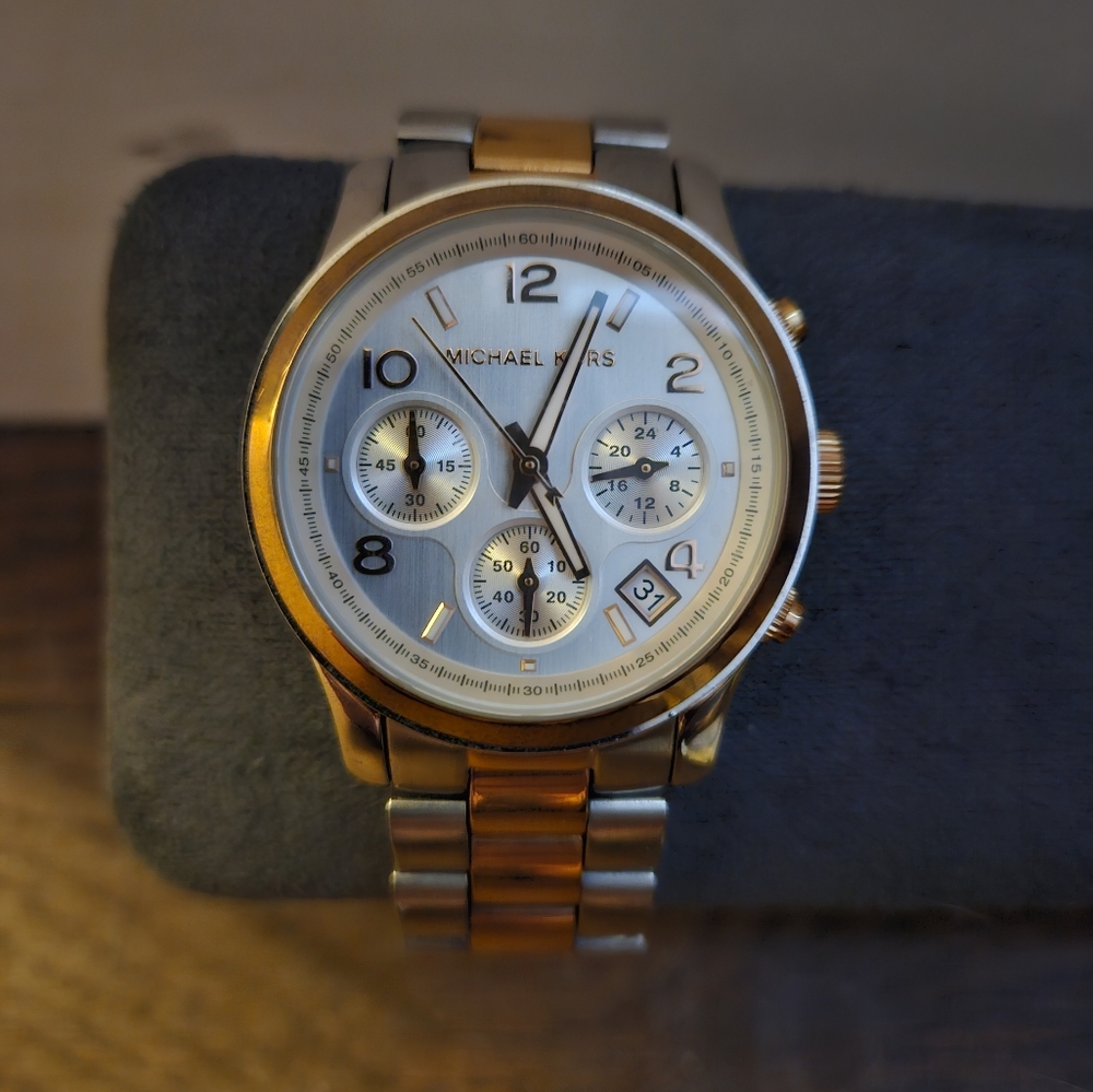 Michael Kors watch gold and silver